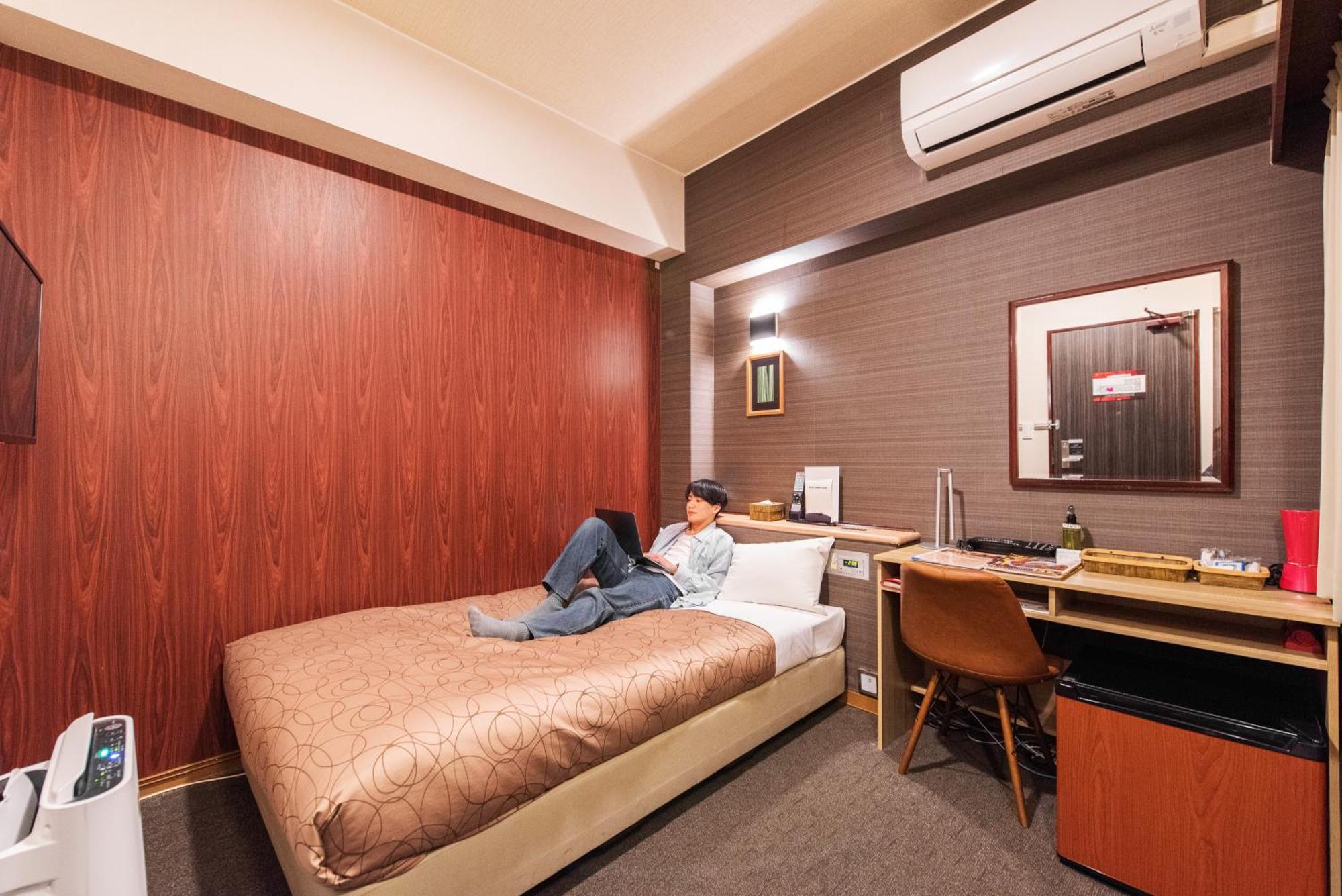 Hotel Relief Kokura Station Китакюсю Экстерьер фото
